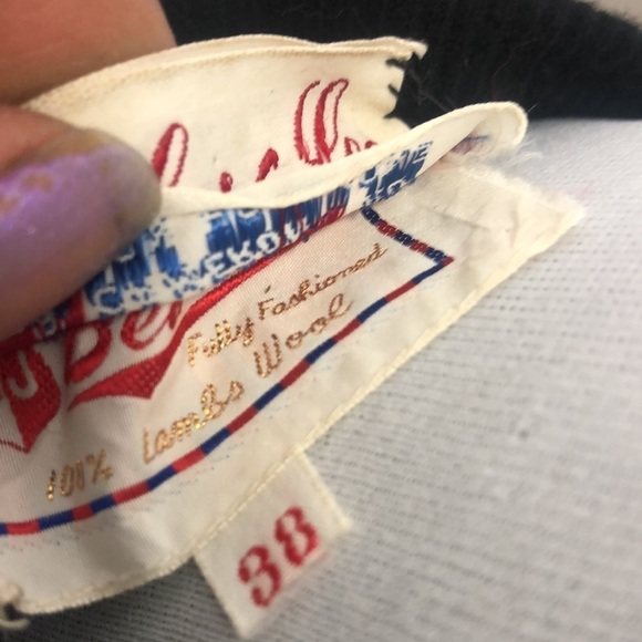 Charles & co. Black and silver embroidered floral sweater size small - Picture 7 of 10